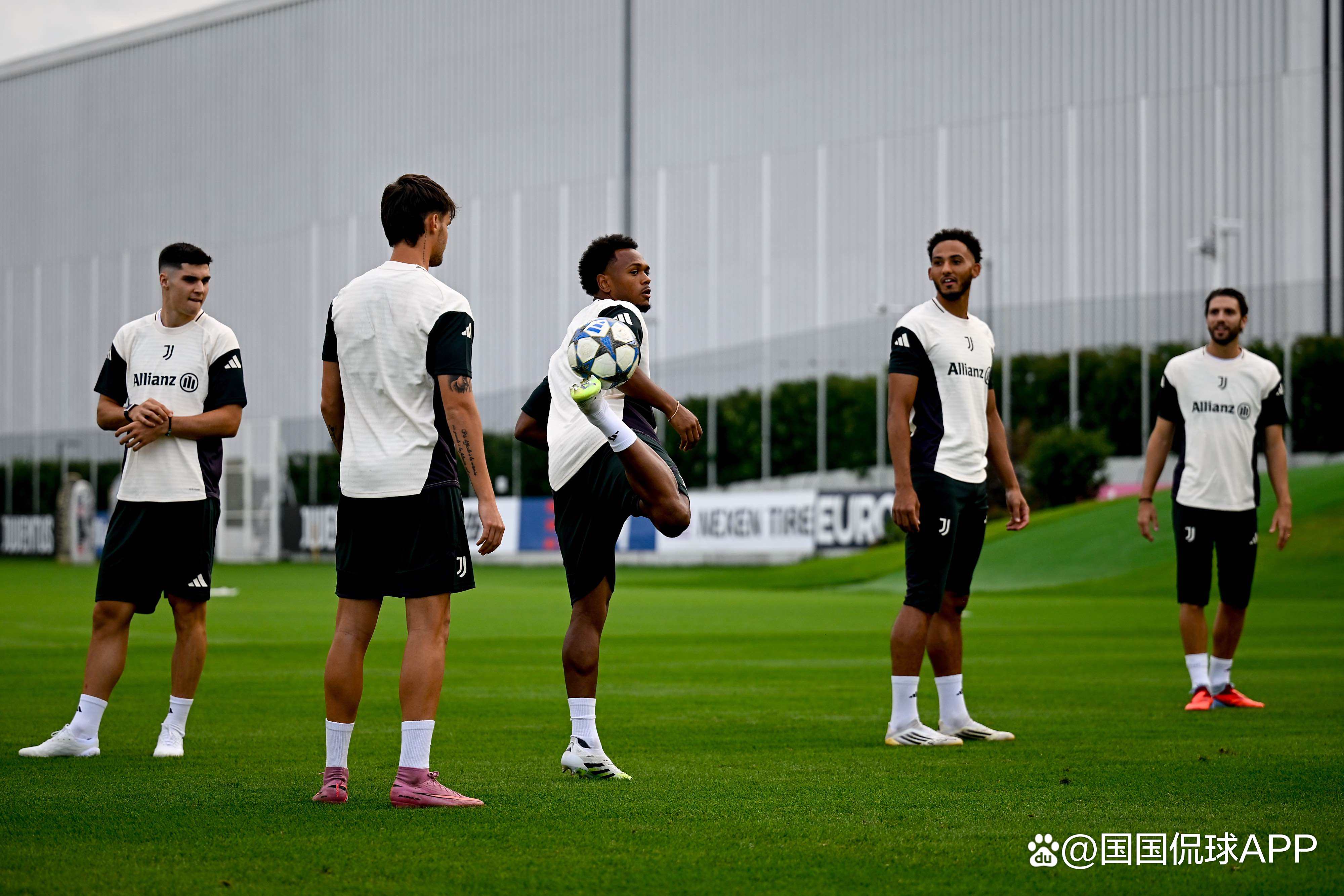 尤文图斯战胜多特蒙德,积分领先的简单介绍 尤文图斯战胜多特蒙德,积分领先的简单介绍