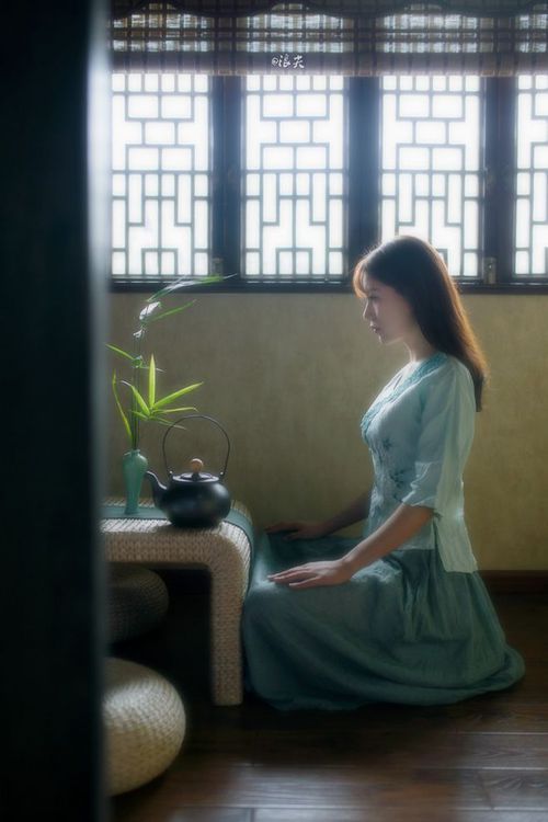 赛道与球场双线制霸,拉梅洛接管艺术启示录