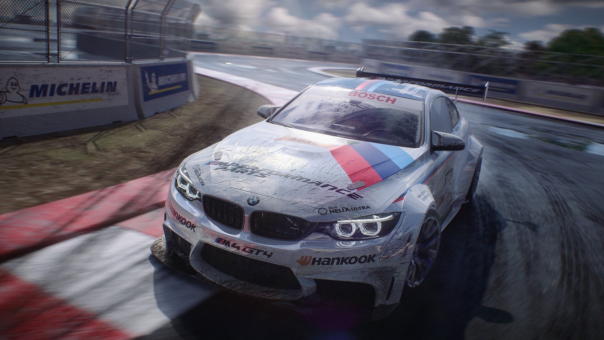 比利亚雷亚尔友谊赛震撼粉碎西班牙，卡马文加在2026世界杯接管比赛