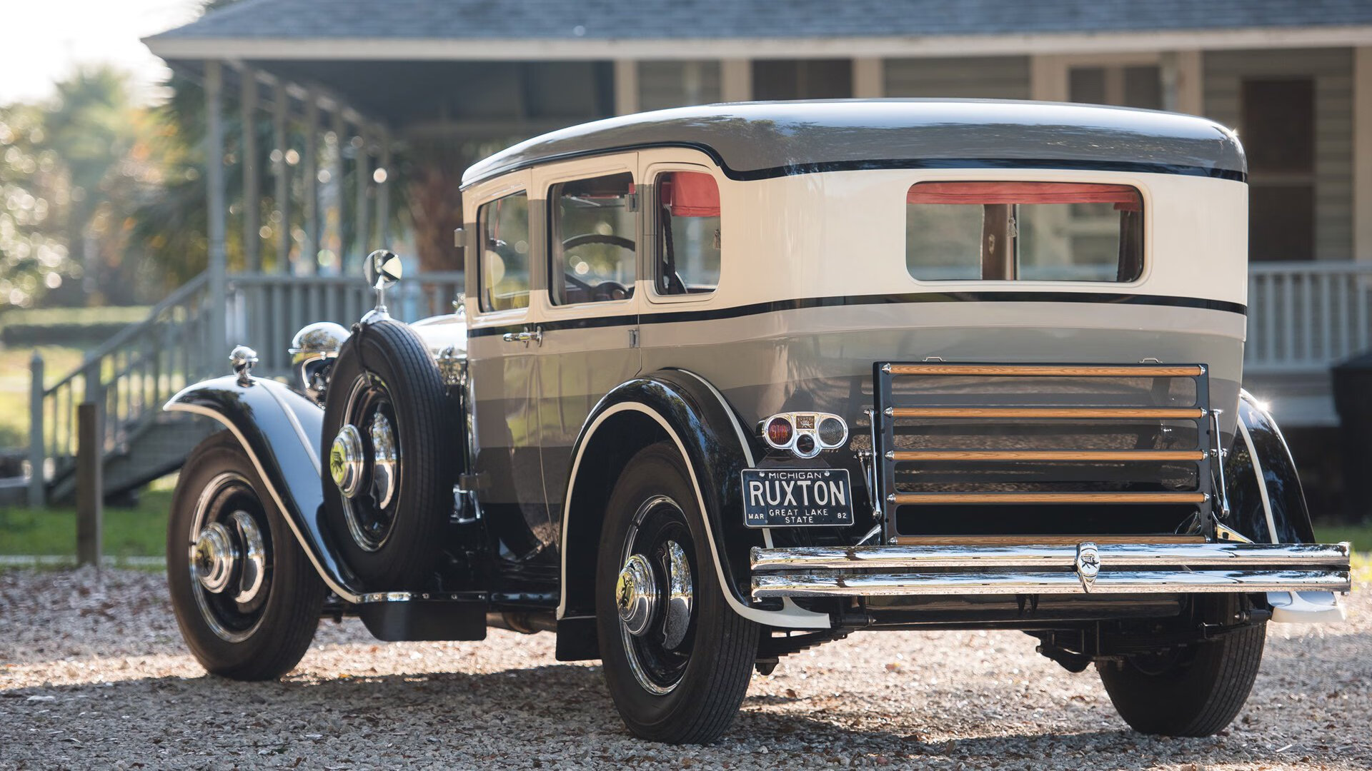 时空的交锋，当委内瑞拉遇见莱比锡红牛，本泽马以传奇之名落笔