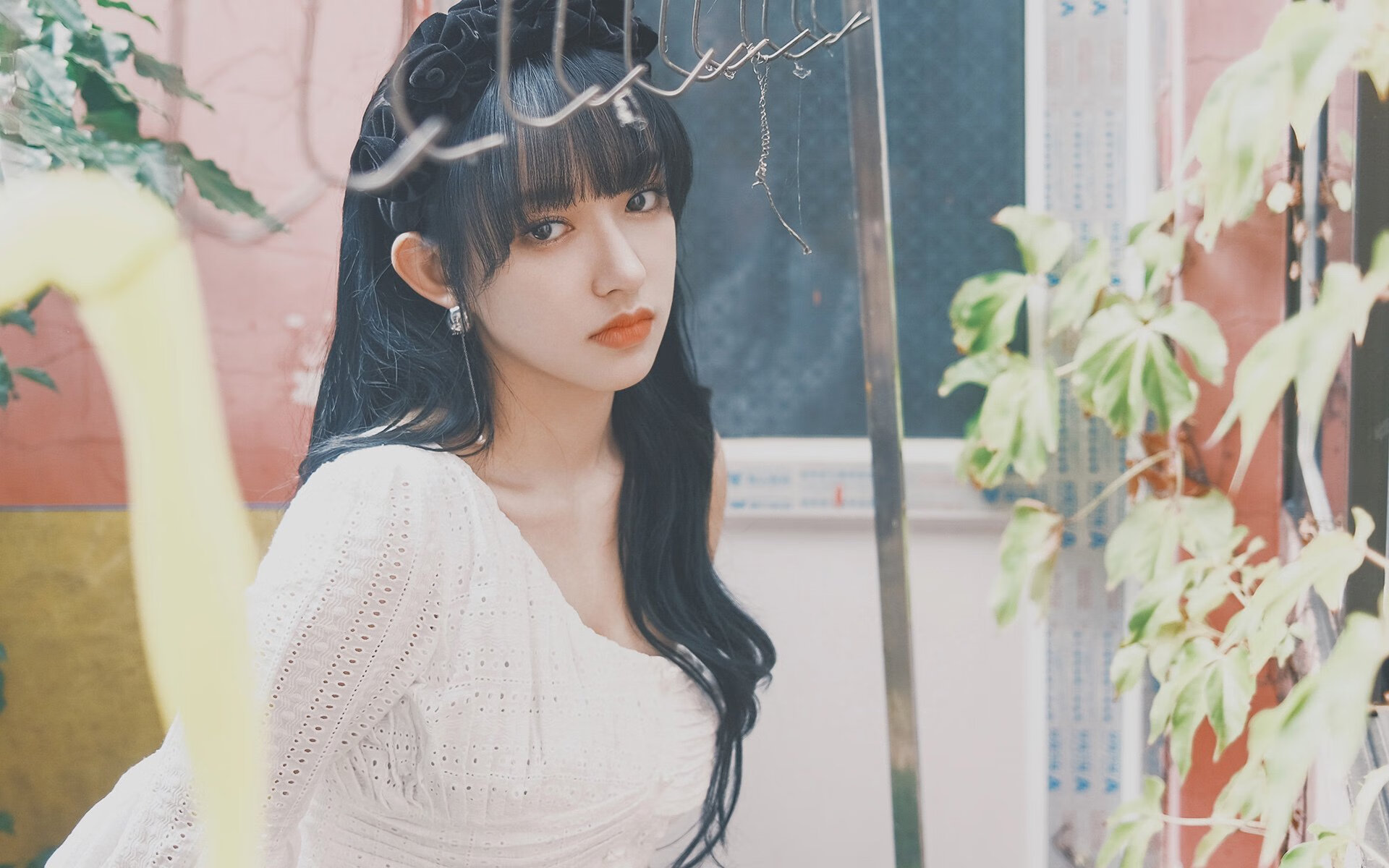 你提出的关键词组合中存在一个常见误解，乌拉圭是国家队，无法参加欧冠这样的俱乐部赛事。我猜测你可能是将 国际米兰（意大利俱乐部）误说为了乌拉圭。这两者在中文发音上有一定相似性